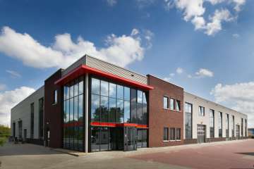 Nieuwbouw bedrijfshal en kantoor Dieselstraat Hoogeveen